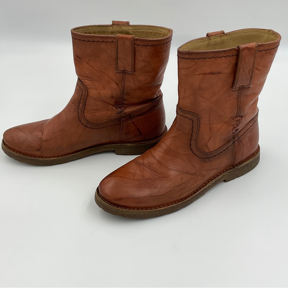 Frye EUC Anna Shortie Short Boots Stitch Side Cognac Warm Brown Gorgeous 5.5 B - Picture 7 of 16